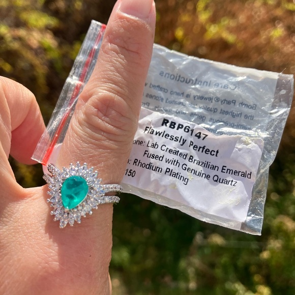 Bomb Party Flawlessly Perfect Ring Size 7 - Picture 2 of 6